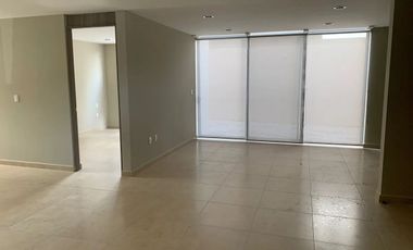 AMPLIO DEPARTAMENTO EN PLANTA BAJA EN CORREGIDORA, QRO.