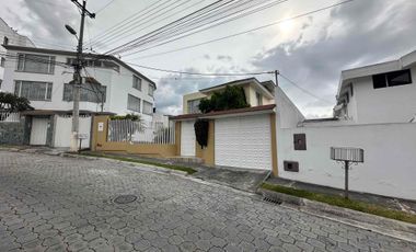 Casa en venta en conjunto Balcones del Norte de oportunidad