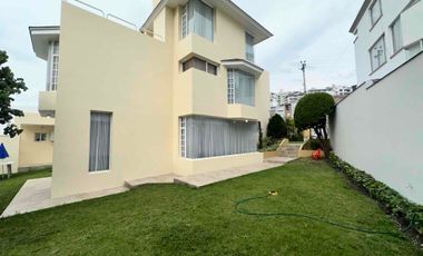 Casa en venta en conjunto Balcones del Norte de oportunidad