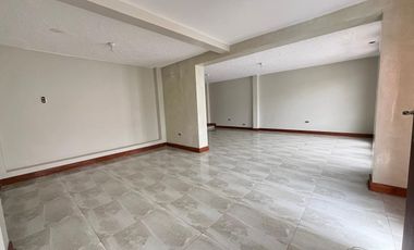 Casa amplia en zona segura en  Cedros de Villa