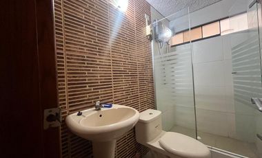 Casa amplia en zona segura en  Cedros de Villa