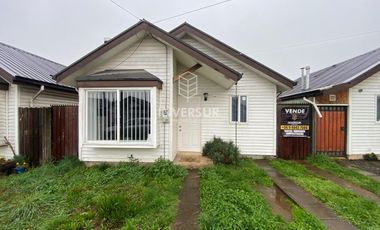 Casa Remodelada Y Con Amplio Terreno Sector Margot Duhalde