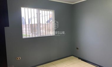 Casa Remodelada Y Con Amplio Terreno Sector Margot Duhalde