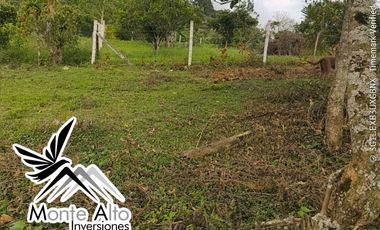 LOTES EN VENTA – ESCRITURA PÚBLICA INDEPENDIENTE - AGUA DE MANANTIAL - DESDE 1200 METROS - $100.000 x m²