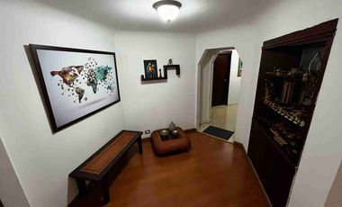 VENDO APARTAMENTO CABECERA AREA 273 METROS UBICADO VISTA