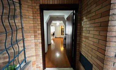 VENDO APARTAMENTO CABECERA AREA 273 METROS UBICADO VISTA