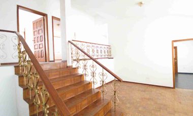 Casa en renta, ideal para negocios, capacitaciones, coworking. 227 m2. sector Quicentro Norte..Quito