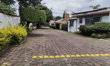 CUERNAVACA RENTA CASA EN CONDO DE UNA PLANTA