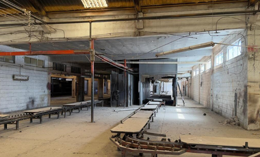 Venta de Remate en Nave Industrial con Posesión, entrega inmediata Col. Cd. Delicias, Chihuahua.