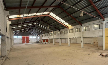 Venta de Remate en Nave Industrial con Posesión, entrega inmediata Col. Cd. Delicias, Chihuahua.
