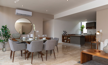 Departamento en venta a precio de oportunidad en Avenida principal dentro de Mérida con amenidades