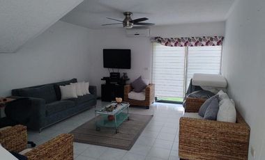 HERMOSA PROPIEDAD EN ZONA PRIVILEGIADA EN LOMAS DE COCOYOC