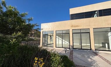 RENTA CASA Nueva de Autor en Zaru. EXCELENTES ESPACIO PARA TU PROYECTO DE VIDA.