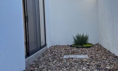 RENTA CASA Nueva de Autor en Zaru. EXCELENTES ESPACIO PARA TU PROYECTO DE VIDA.