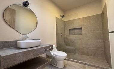 RENTA CASA Nueva de Autor en Zaru. EXCELENTES ESPACIO PARA TU PROYECTO DE VIDA.