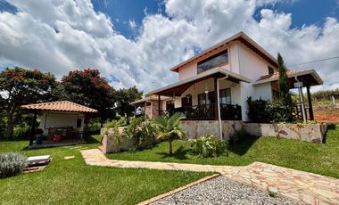 Casa Campestre en La Mesa de los Santos