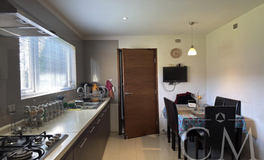 Amplia y hermosa casa en Quitacalzon