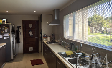 Amplia y hermosa casa en Quitacalzon