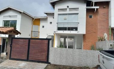 Vendo casa de dos niveles en San Jerónimo Antioquia