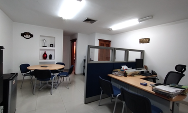Oficina en arriendo en Alto Prado.