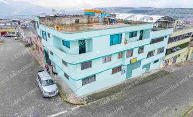 CASA RENTERA EN VENTA, SAN FERNANDO GUAMANI SUR DE QUITO, 9 DEPARTAMENTOS 708M2