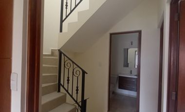 RENTO CASA SIN AMUEBLAR EN PRECIOSO CONDOMINIO EN SAN MIGUEL DE ALLENDE