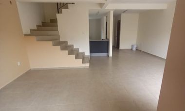 RENTO CASA SIN AMUEBLAR EN PRECIOSO CONDOMINIO EN SAN MIGUEL DE ALLENDE