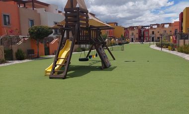 RENTO CASA SIN AMUEBLAR EN PRECIOSO CONDOMINIO EN SAN MIGUEL DE ALLENDE