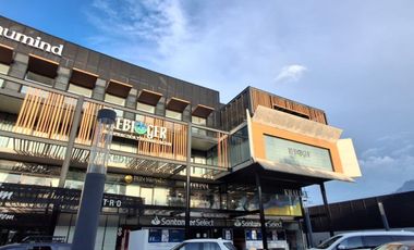 LOCAL NEGOCIABLE EN RENTA CALZADA SAN PEDRO MTY