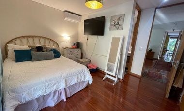 VENTA CASA MEDITERRANEA EN EXCLUSIVO CONDOMINIO - 5D+4B+PISCINA+TERRAZA+QUINCHO - COLEGIO CRAIGHOUSE, SAN ANSELMO, SAN JOSE, ALEMÁN, PEDREGALES