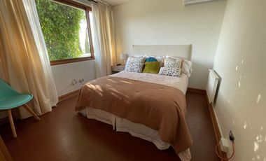 VENTA CASA MEDITERRANEA EN EXCLUSIVO CONDOMINIO - 5D+4B+PISCINA+TERRAZA+QUINCHO - COLEGIO CRAIGHOUSE, SAN ANSELMO, SAN JOSE, ALEMÁN, PEDREGALES