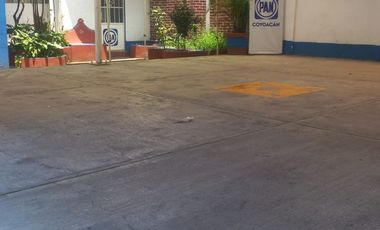 CASA CON LOCALES EN VENTA COYOACÁN CDMX