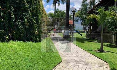 CASA EN CUERNAVACA CON VIGILANCIA ALBERCA Y AMENIDADES INCREÍBLES