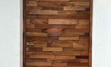 Se vende casa de 3 recámaras con alberca privada.