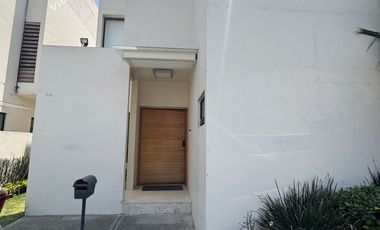 Venta casa en fraccionamiento Real Esmeralda