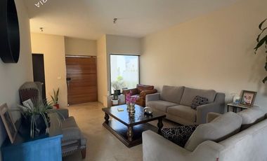 Venta casa en fraccionamiento Real Esmeralda