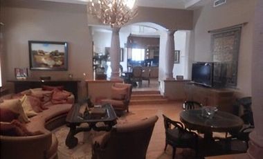 Casa Residencial en Fracc Campos Eliseos Juarez Chihuahua/ Recuperacion Bancaria