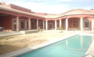 Casa Residencial en Fracc Campos Eliseos Juarez Chihuahua/ Recuperacion Bancaria