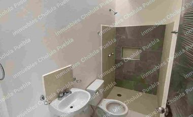 Casa de un nivel en fraccionamiento cerrado, ideal para personas con necesidades especiales y para personas de la tercera edad, ubicadas en San Miguel Contla a 10 minutos de Apizaco centro.