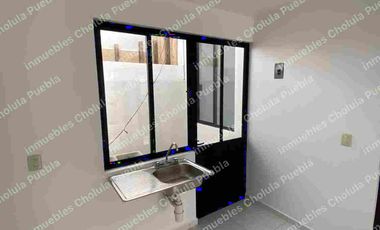 Casa de un nivel en fraccionamiento cerrado, ideal para personas con necesidades especiales y para personas de la tercera edad, ubicadas en San Miguel Contla a 10 minutos de Apizaco centro.