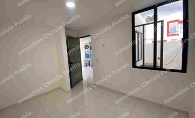 Casa de un nivel en fraccionamiento cerrado, ideal para personas con necesidades especiales y para personas de la tercera edad, ubicadas en San Miguel Contla a 10 minutos de Apizaco centro.