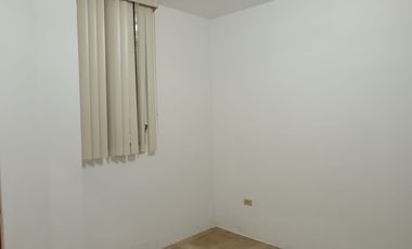 Alquiler de departamento en planta Baja, Kennedy Norte, 3 Dormitorios.