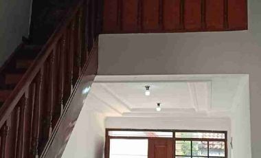 Disewakan Rumah Daerah Pasirsalam