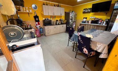 Venta Casa A Pasos Del Hospital Regional, Centro Norte