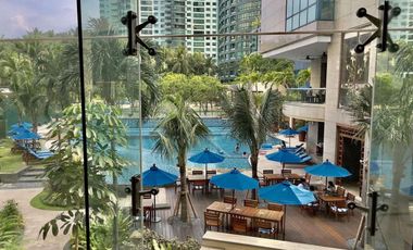 Amorsolo Rockwell Makati Big 1BR Furnished For Rent