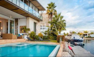 casa en venta en los canales de puerto Cancún