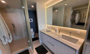 Se vende PH en SLS puerto Cancún marina beach