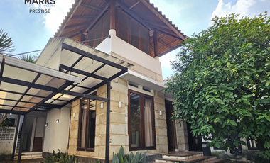 DIJUAL 2 RUMAH UNTUK HUNIAN DAN KANTOR EX STUDIO REKAMAN LOKA INDAH