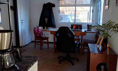 2 Casas, sobre Lote apto PH !!!