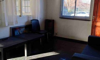 2 Casas, sobre Lote apto PH !!!